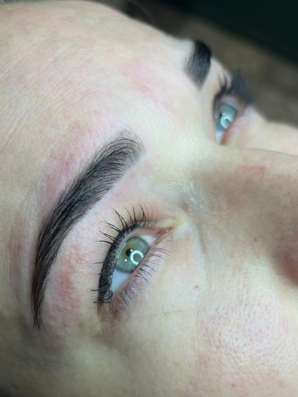 TipTop Hairstyling kapsalon haarwerksalon visagie wenkbrauwen 1